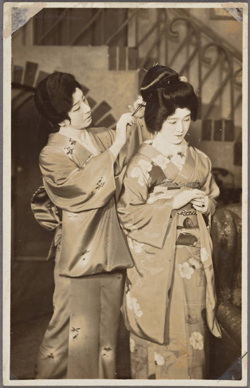 Geisha Styling Hair