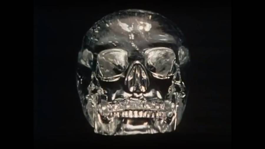 13 CRYSTAL SKULLS