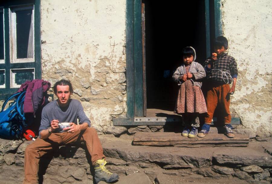 Traveling Hippie Eating