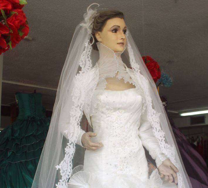 Mexican Corpse Bride Mannequin