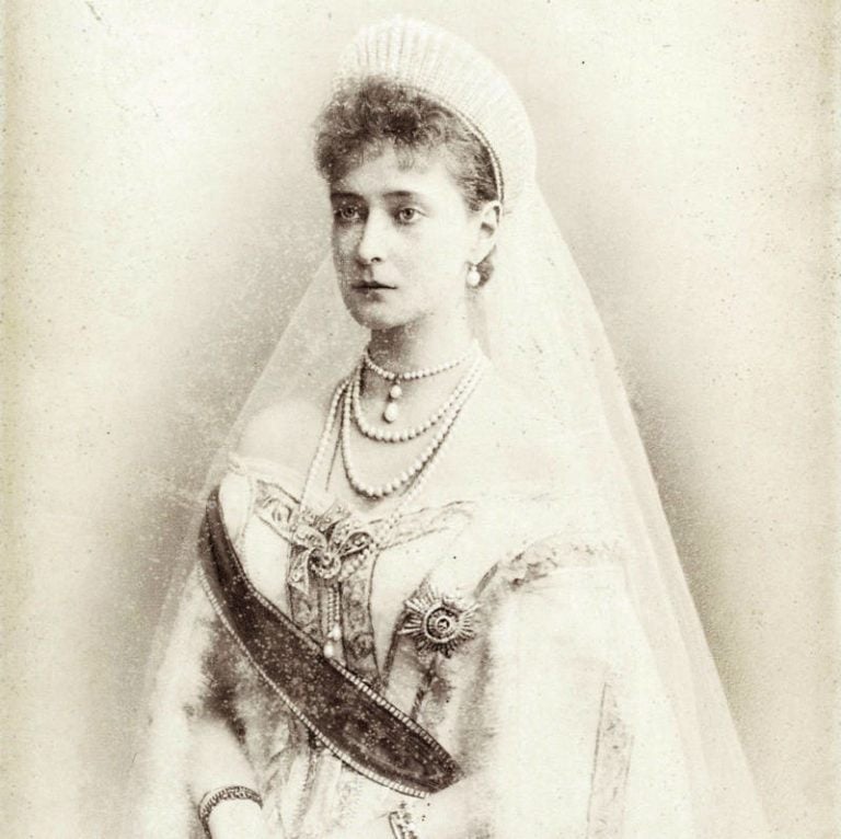 Alexandra Feodorovna: The Tragic Story Of The Last Empress Of Russia