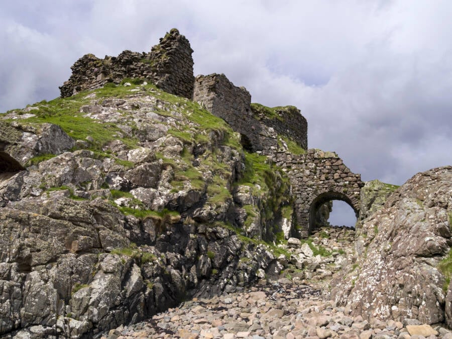 Dun Scaith Where Scáthach Trained Warriors