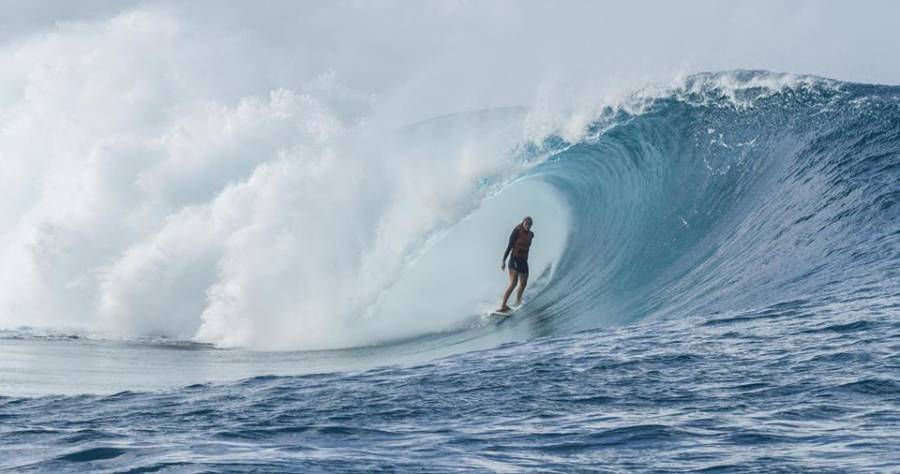 Bethany Hamilton Surfing