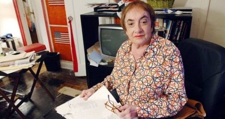 Lee Israel With Letters Featured