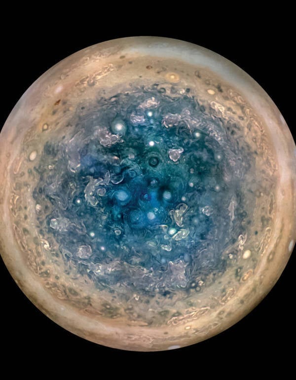 25 Jupiter Pictures From The Juno Mission That Ll Leave You In Awe Images, Photos, Reviews