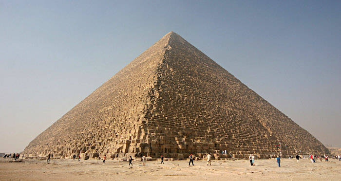 Egyptian Authorities Investigate A Forbidden Great Pyramid Sex Photo