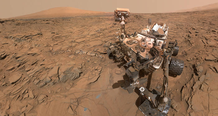 29 Awe-Inspiring Mars Pictures That Will Blow Your Mind