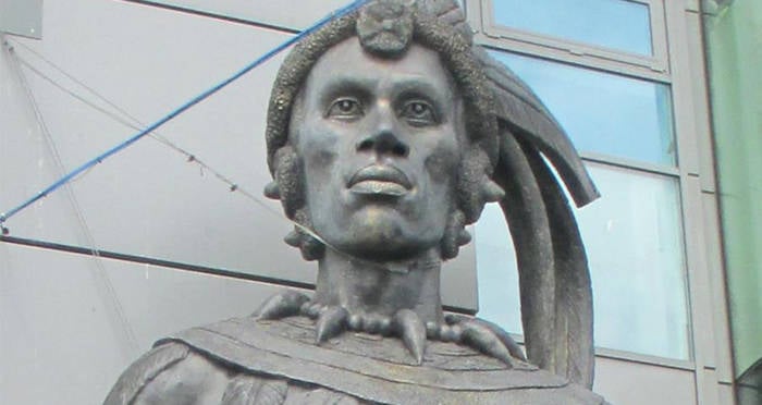 shaka zulu statue