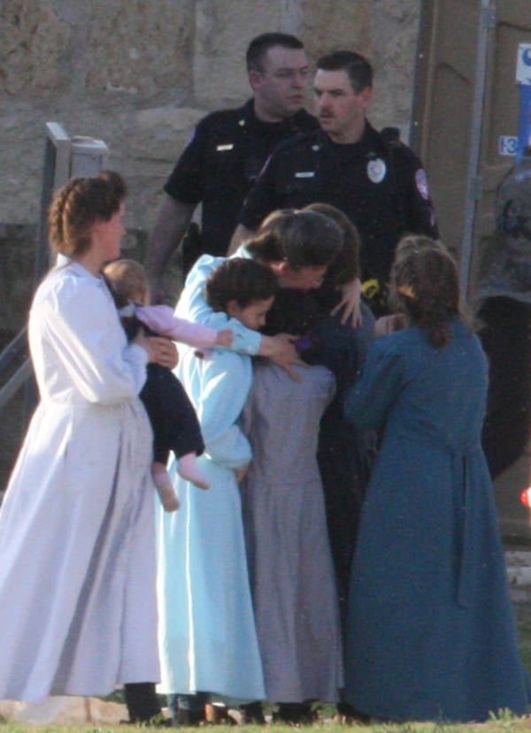 FLDS Women During Raid