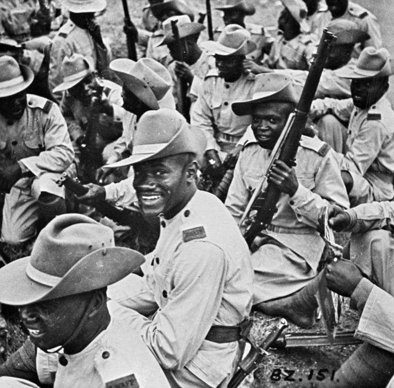 40 Photos Of The Almost African Soldiers Of World War II