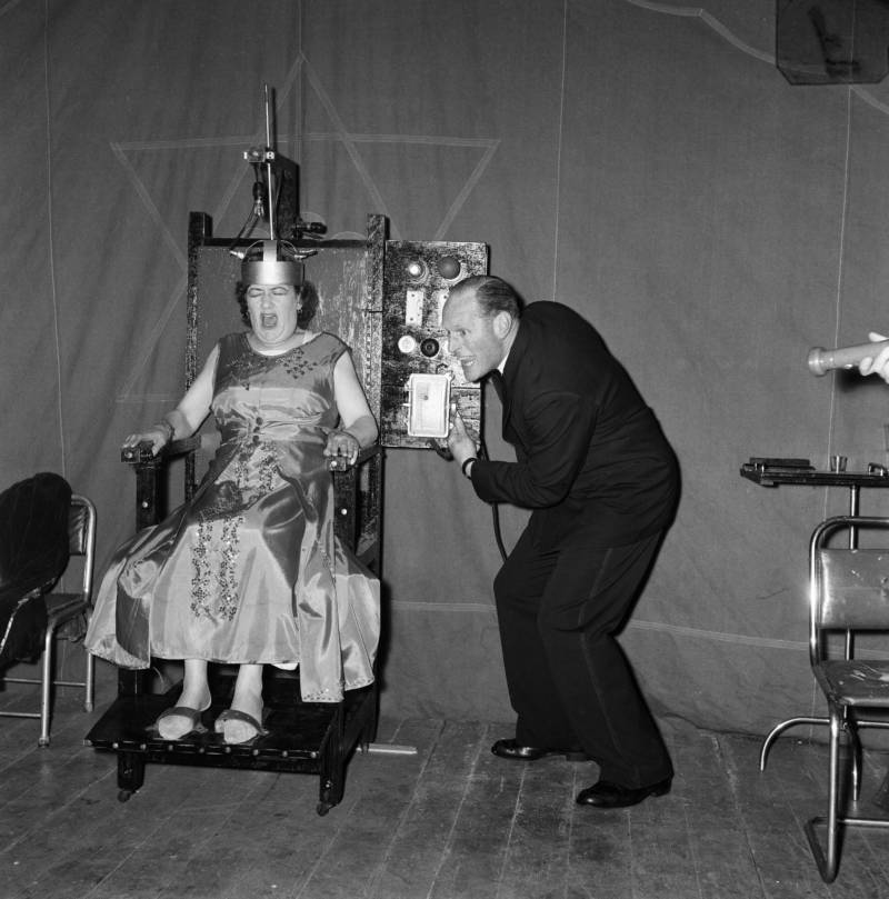 Sideshow Freaks 44 Disturbing Photos From Decades Past