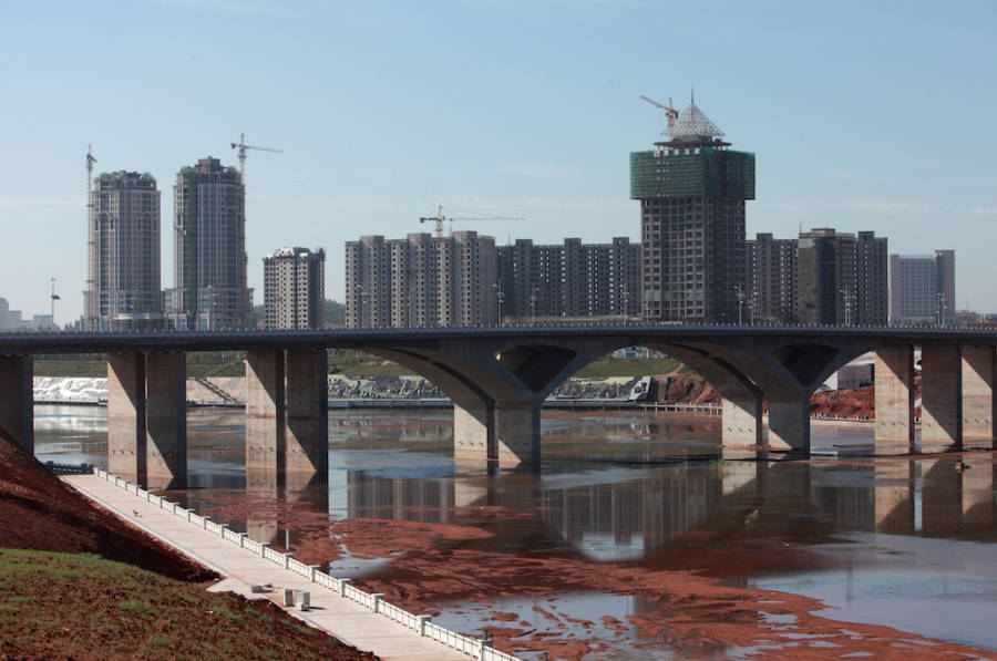 Inside The Ghost Cities Of China That Look Like A Futuristic Dystopia