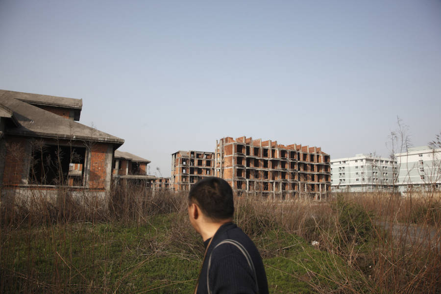 Inside The Ghost Cities Of China That Look Like A Futuristic Dystopia