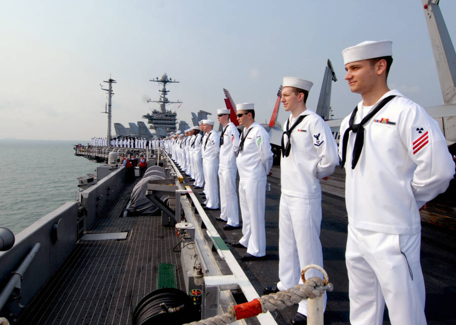Us Navy Sailors