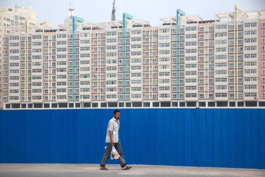 Inside The Ghost Cities Of China That Feel Like An Eerie, Futuristic ...