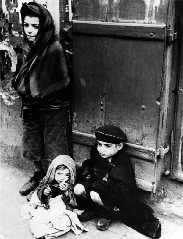 44 Warsaw Ghetto Photos That Capture The Horrors Of The Holocaust 0231