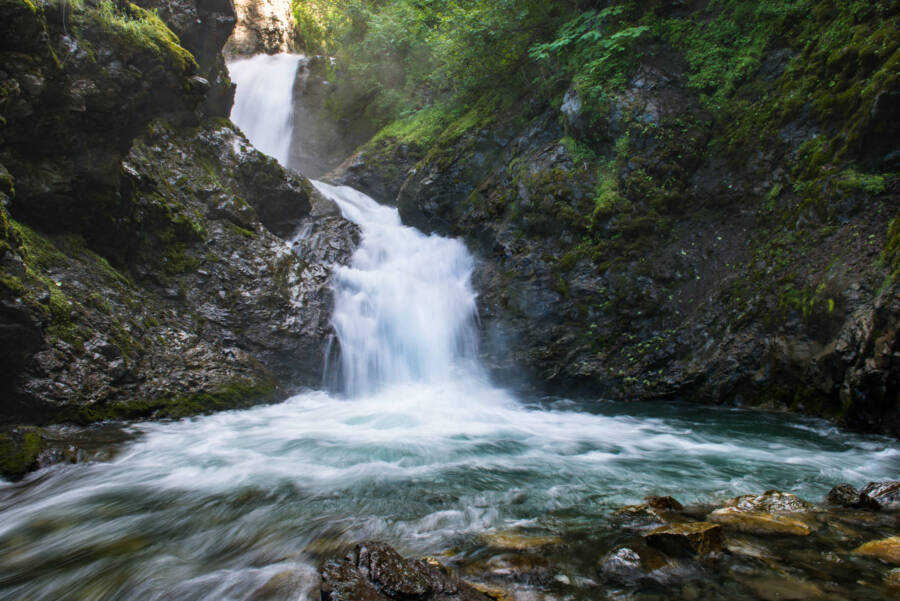 Alaska Thunderbird Falls Trail