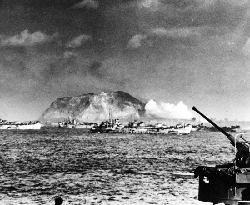 Battle Of Iwo Jima: 44 Photos Of The Brutal 36-Day Clash