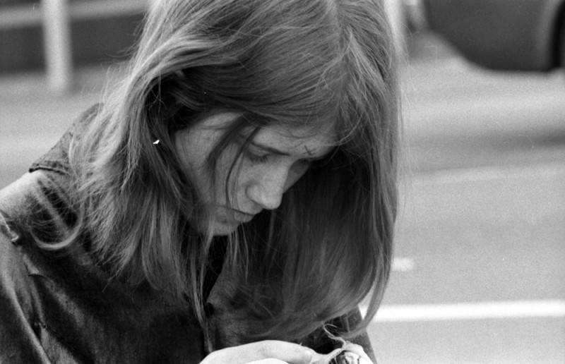 Kitty Lutesinger Sewing During Manson Trial