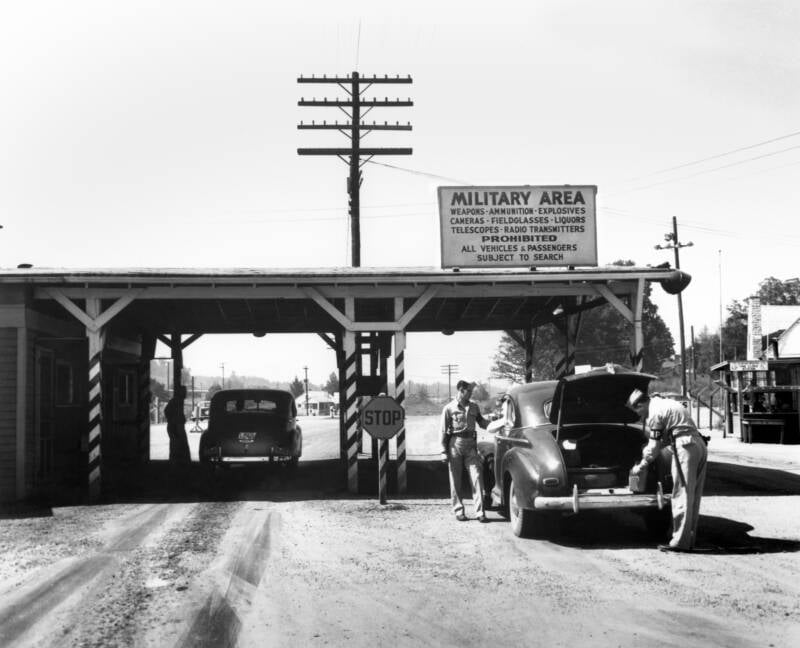 Military Gate Entrance To Oak Ridge