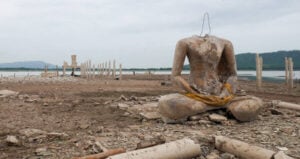 Thai Temple With Statue