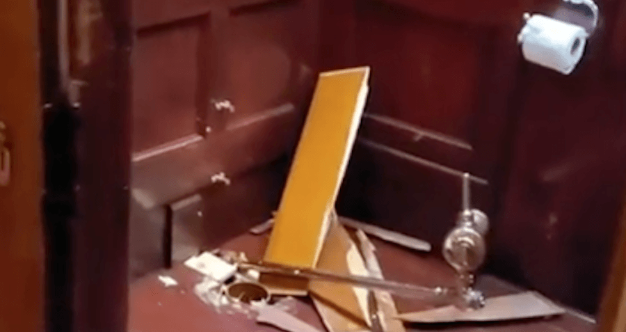 Gold toilet worth over Rs 8 crore stolen from Winston Churchill's