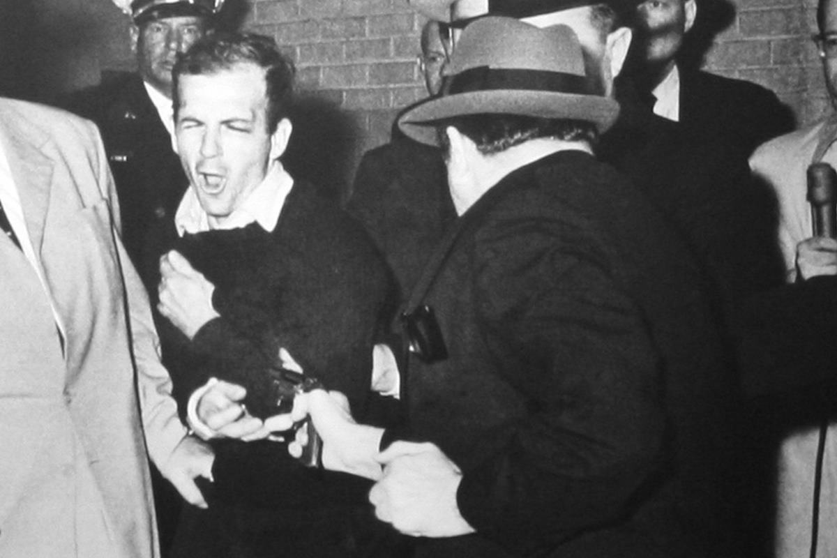 jack-ruby-shooting-oswald-featured.jpg