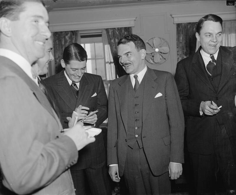 Thomas Dewey With Officials