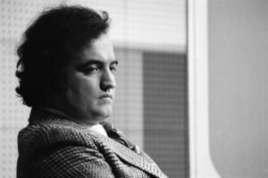 Inside John Belushi's Death And His Drug-Fueled Final Hours