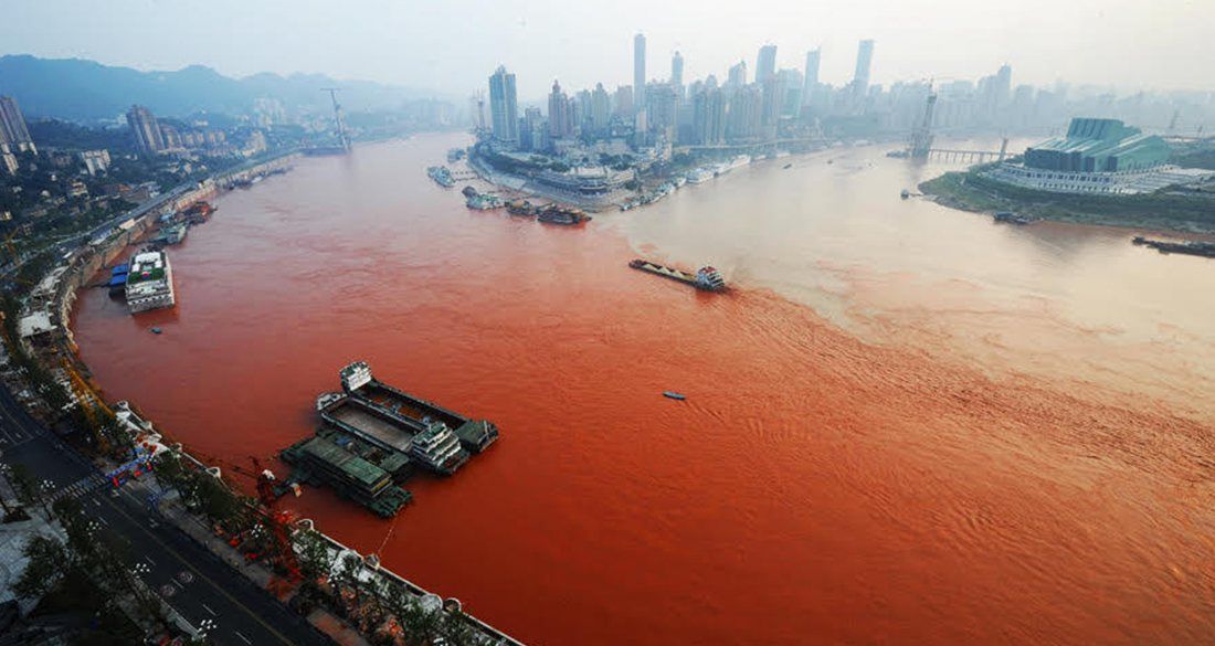 Pollution of the Yangtze river