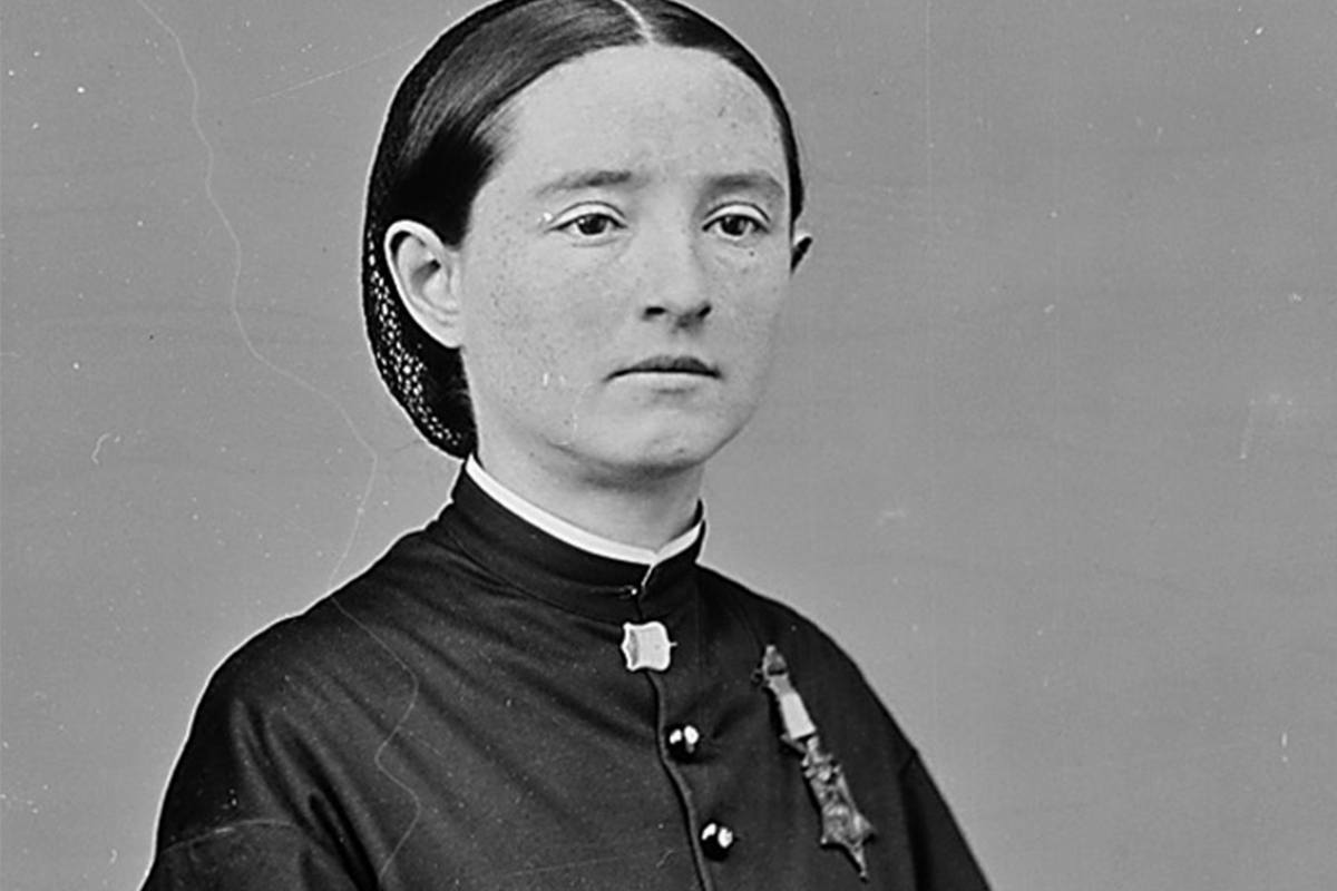 How Mary Walker Became The Only Woman Awarded A Medal Of Honor