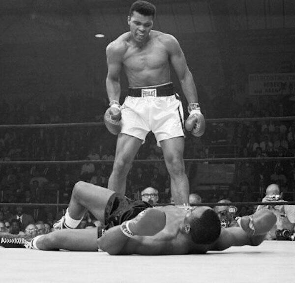 Muhammad Ali Becomes The Heavyweight Champion