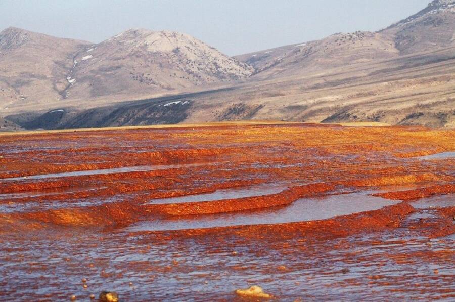 Red Ground Of Badab E Surt