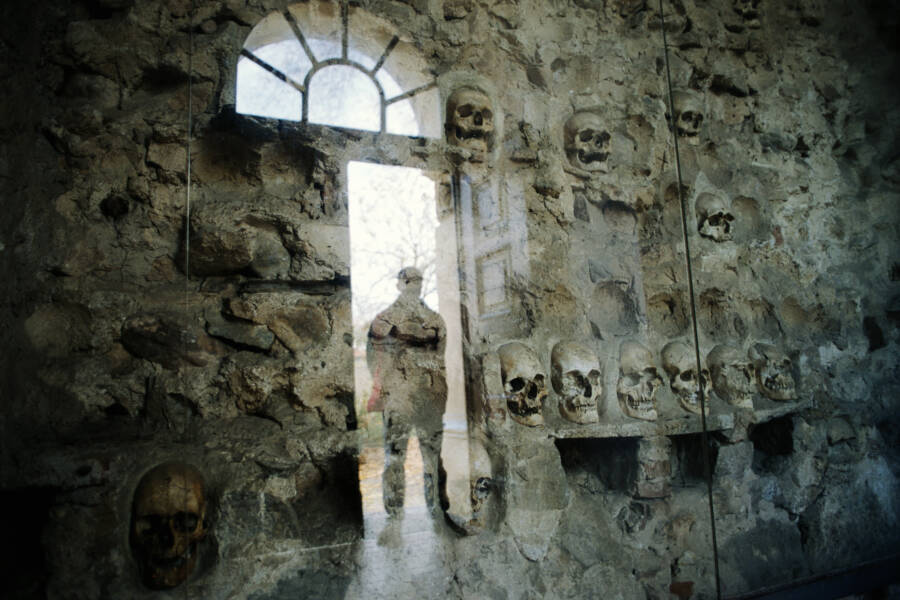 Reflection Of Niš Skull Tower Visitor