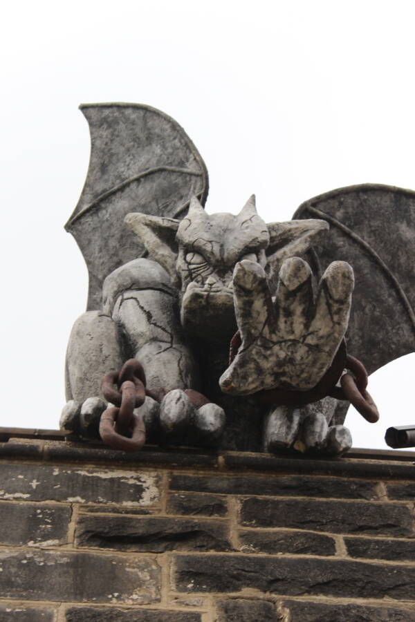 Stone Reaching Gargoyle