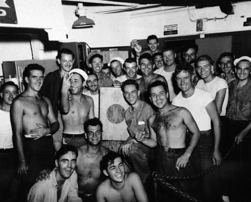 33 VJ Day Photos That Capture The Victory Over Japan In 1945