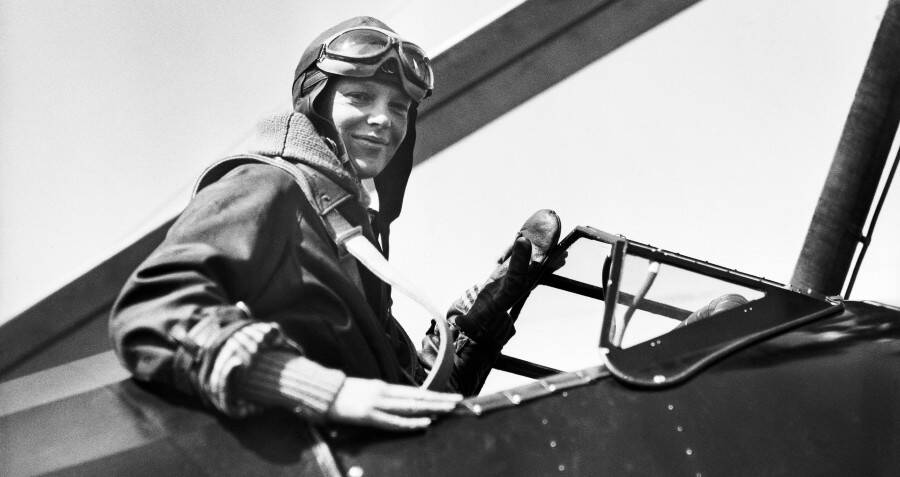 Rare Footage Of Amelia Earhart Landing In Dallas In 1931 Found In Texas