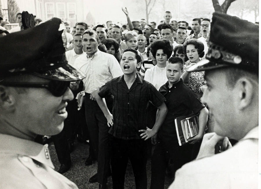 Photos That Reveal The Anti Civil Rights Movement In 1960s America