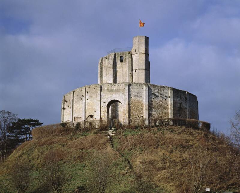 Château Gaillard With Flag