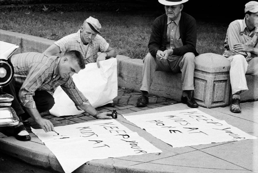 Photos That Reveal The Anti Civil Rights Movement In S America