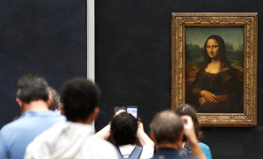 Mona Lisa At The Louvre