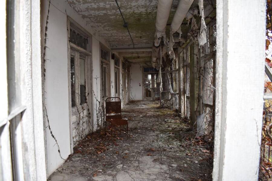 Abandoned asylum near me