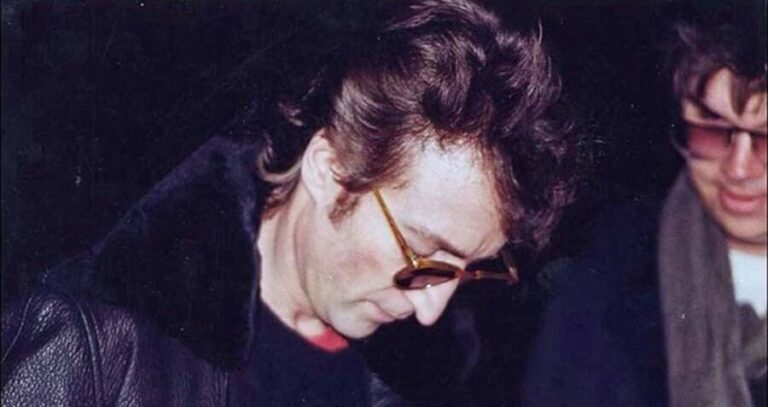 John Lennon Mark David Chapman