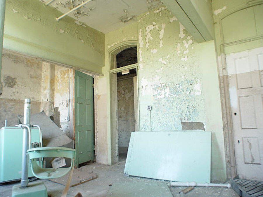 Empty Willard Asylum Room