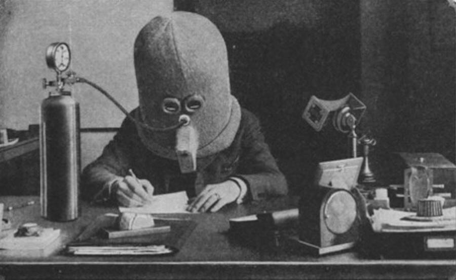 Strange Photos The Isolator