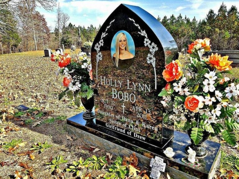 The Tragic And Mysterious Disappearance Of Holly Bobo