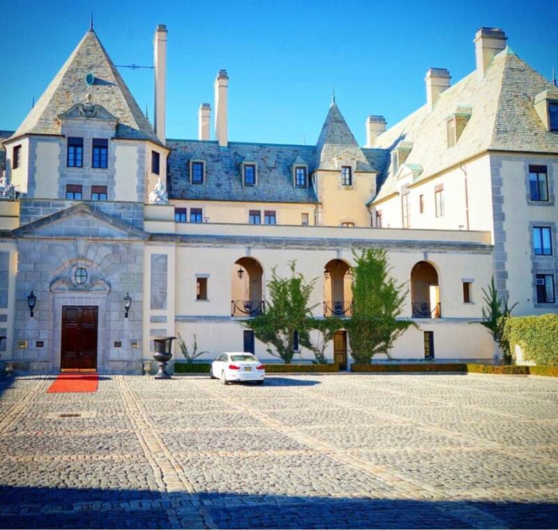 Inside Oheka Castle, The Real-Life 'Gatsby' Mansion