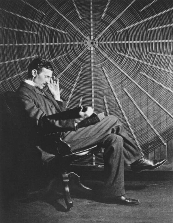 Nikola Tesla Death