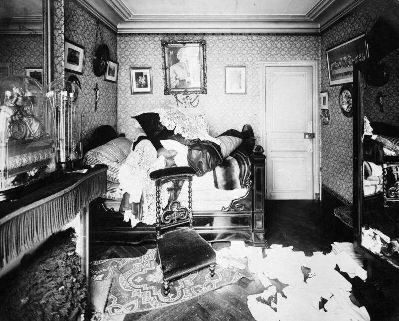 33 Eerie 20th-Century Crime Scenes Photographed By Alphonse Bertillon