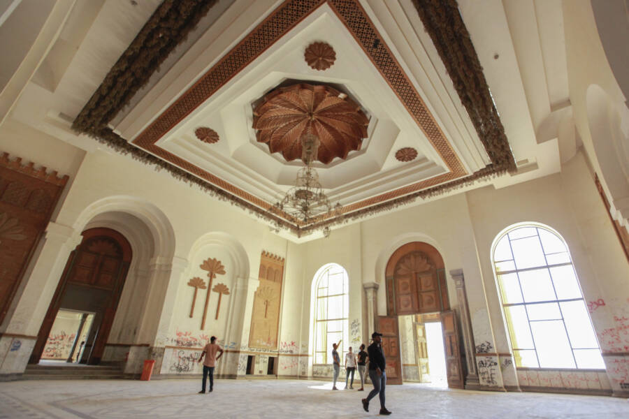 Explore The Lavish Palaces Of Saddam Hussein In 33 Images
